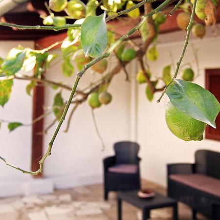 Sea Breeze Villa - Luna Apartment 巴里 外观 照片