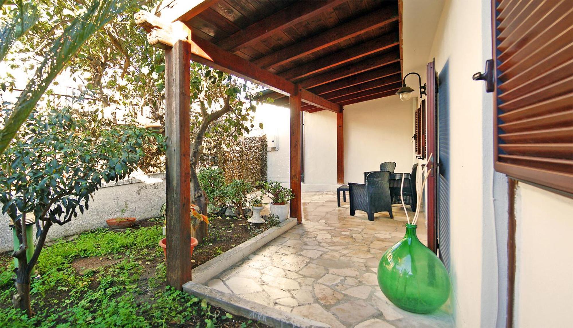 Sea Breeze Villa - Luna Apartment 巴里 外观 照片
