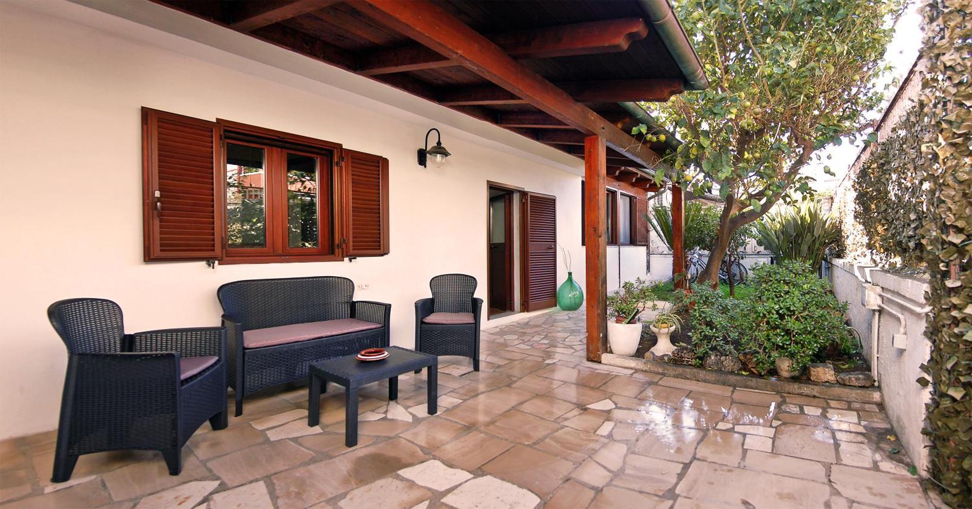 Sea Breeze Villa - Luna Apartment 巴里 外观 照片
